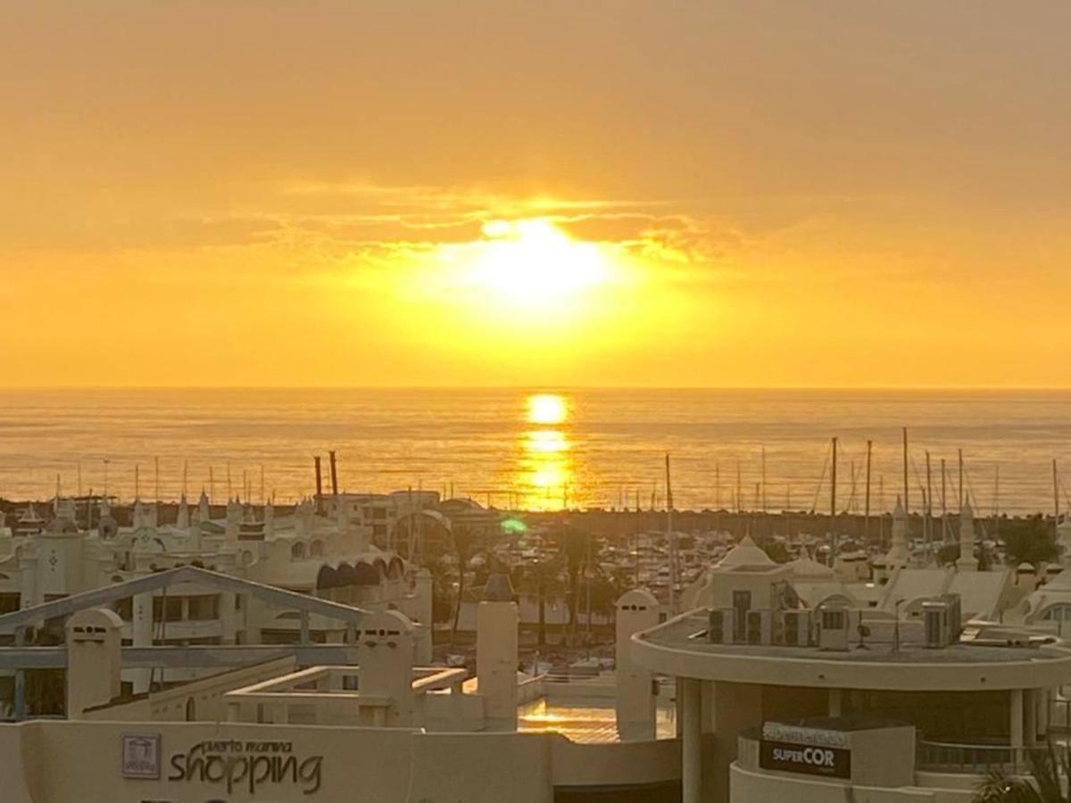 Puerto Marina Apartment