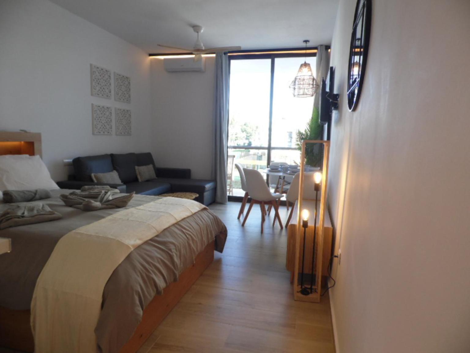 Puerto Marina Apartment *